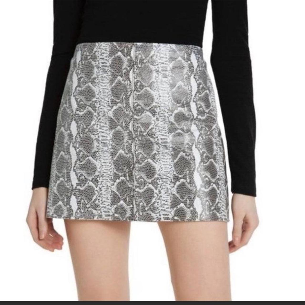 Alice and olivia snake print outlet skirt