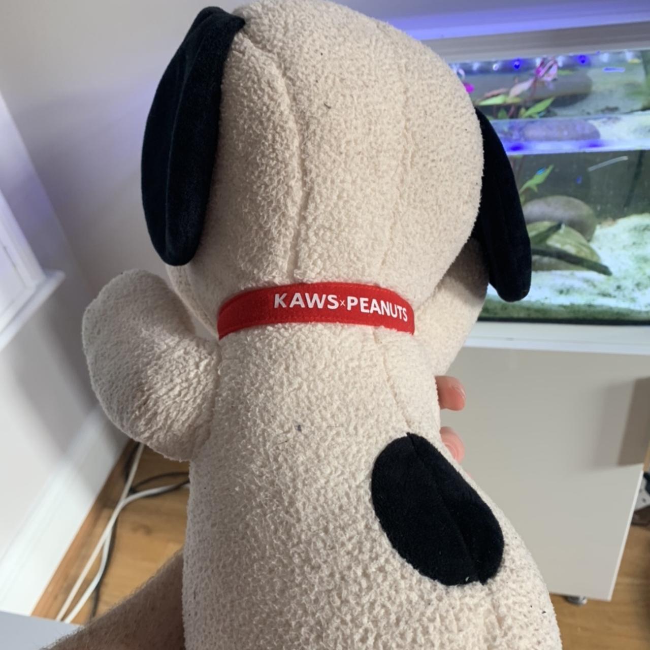 Kaws snoopy plush white deals