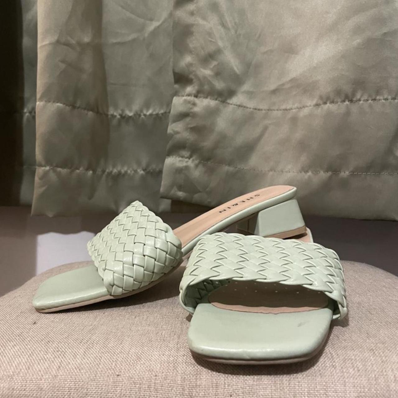 Mint on sale green mules