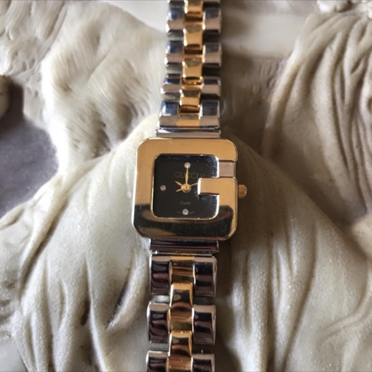 Authentic vintage shop gucci watch