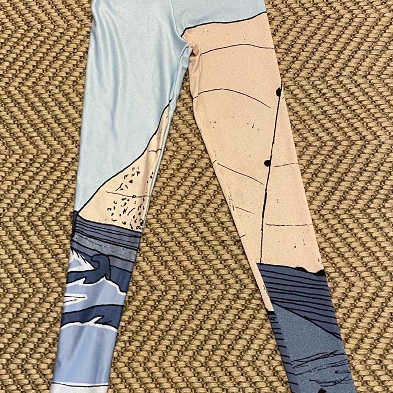 EUC Society6 Art Print Legging Size: XS Looks darker - Depop