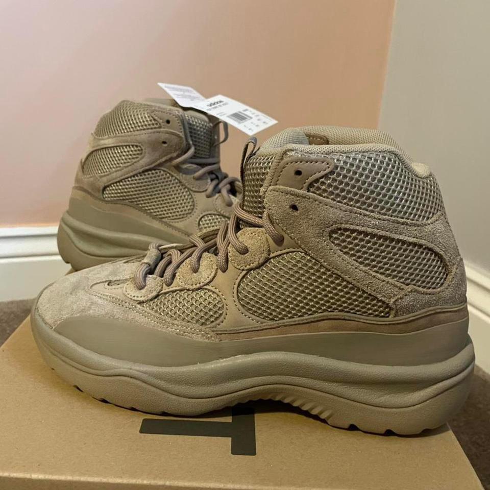 yeezy boots size 8.5