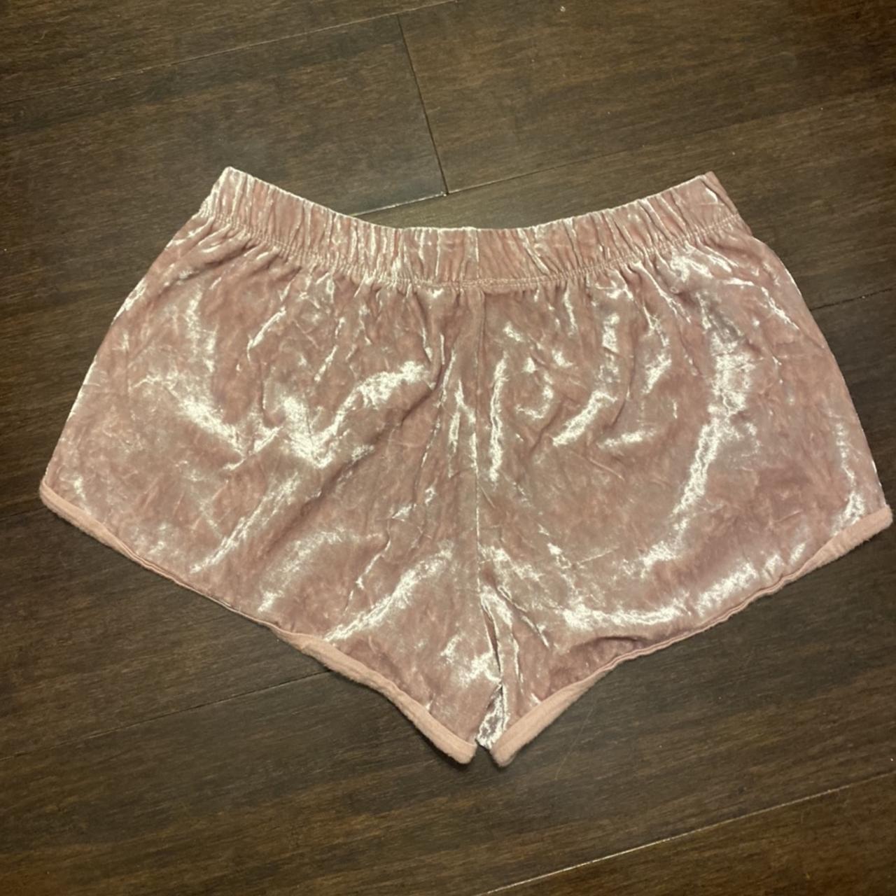 Light pink velvet shorts hotsell