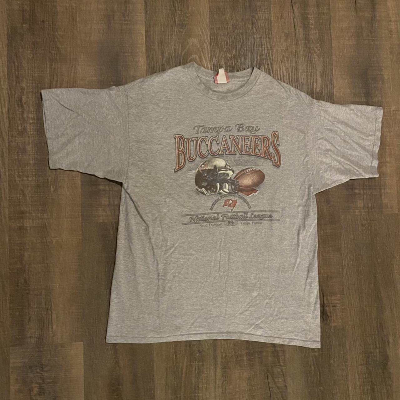 Vintage Tampa Bay Buccaneers T Shirt Football NFL Bucs Men's XL 