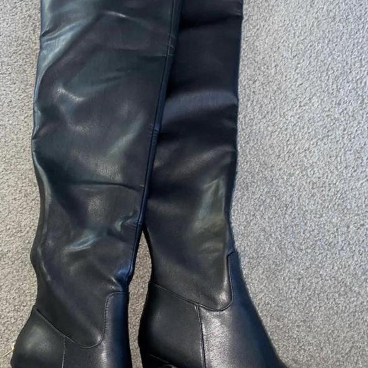 Billini Over Knee Black Boots Size 7. Worn once.... - Depop