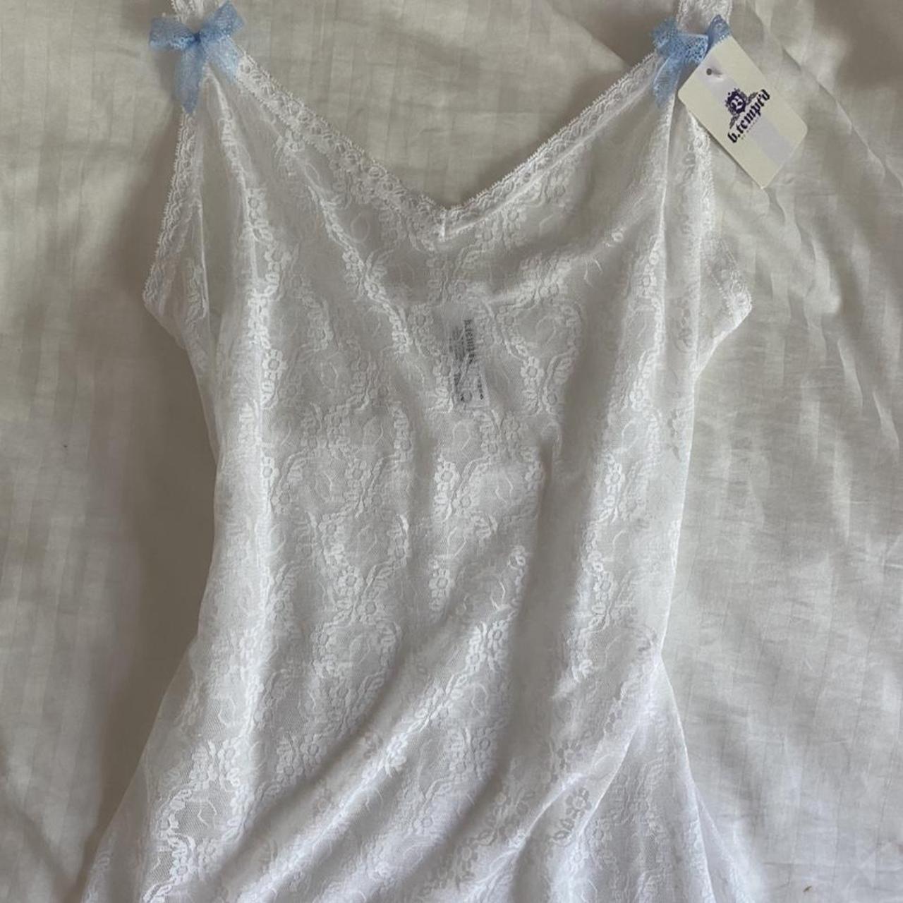 B.Tempt'd Women's White and Blue Dress (2)