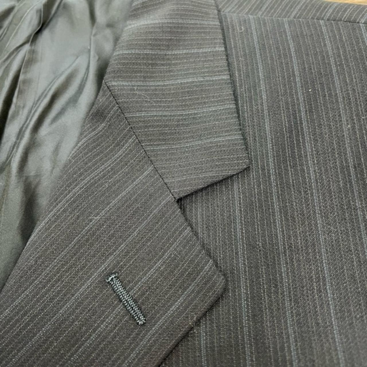 Pal Zileri Navy w/ Blue & Grey Pinstripe Suit 46R - Depop