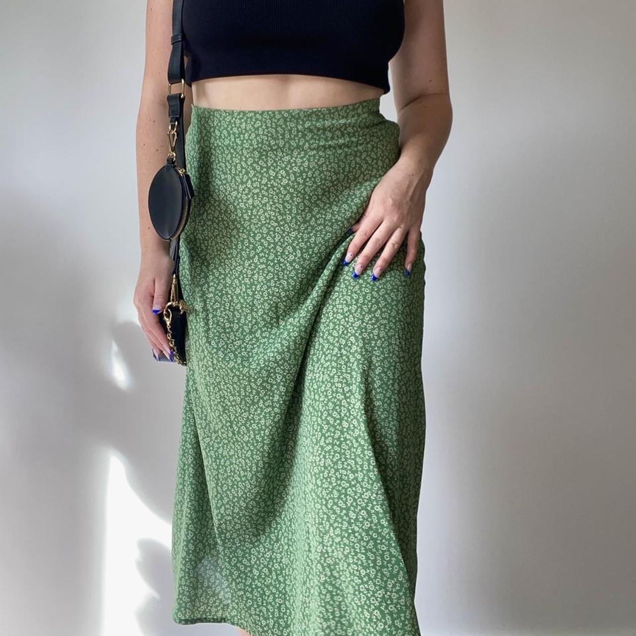 depop midi skirt