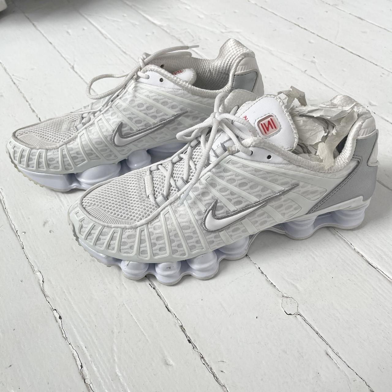 nike shox tl white silver
