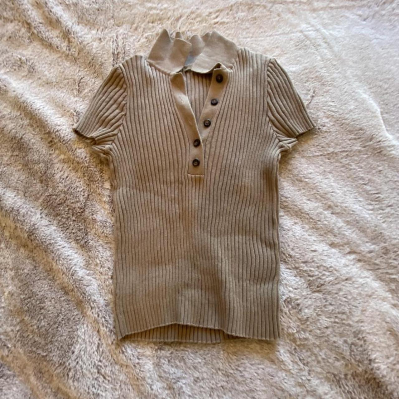 Rare Brandy Melville collared stretchy button up... Depop
