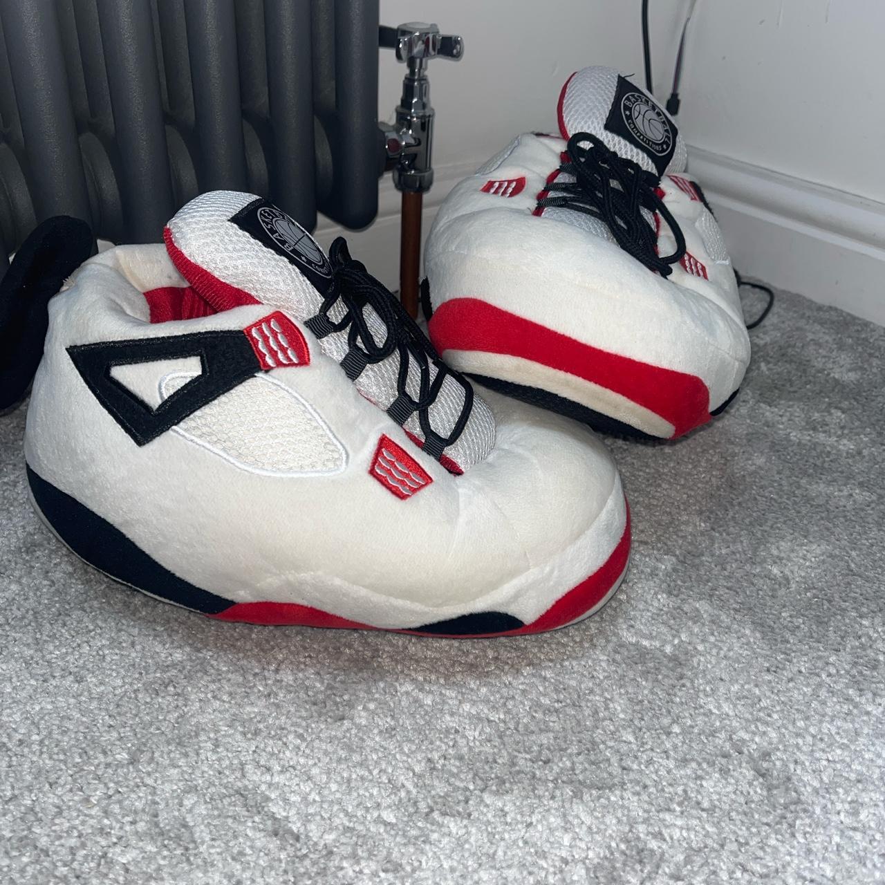Jordan slippers. Selling for cheap as they’re... - Depop