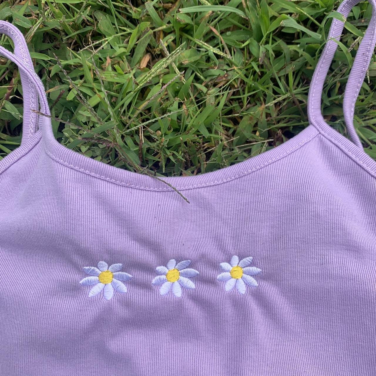 Daisy embroidered cropped tank top size not listed... Depop