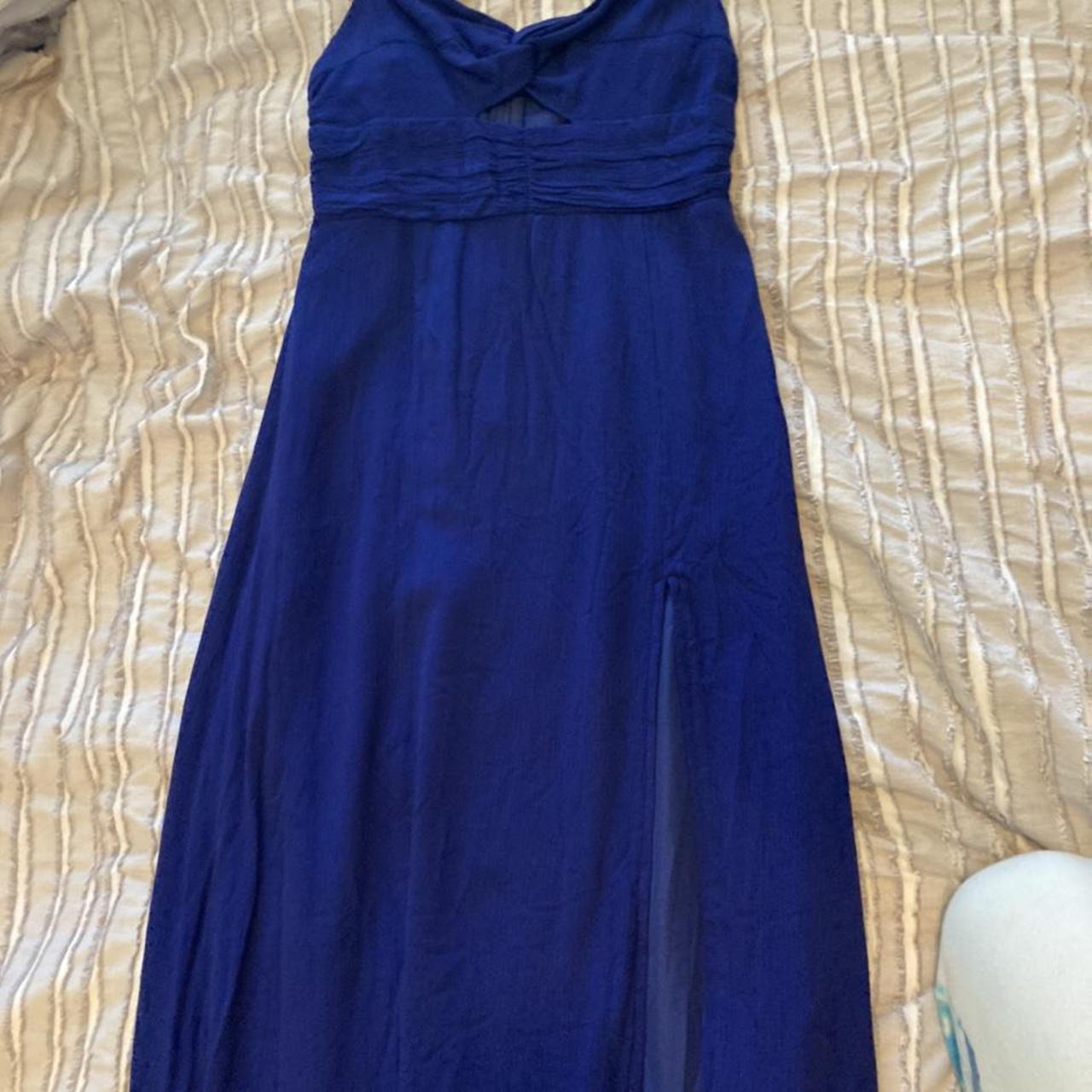 Navy blue maxi dress suuuper cute just doesn’t fit... - Depop