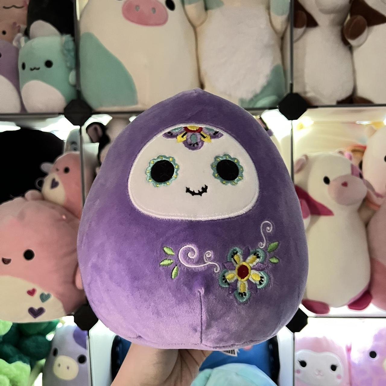 Squishmallows Delfina the factory Sugar Skull 7