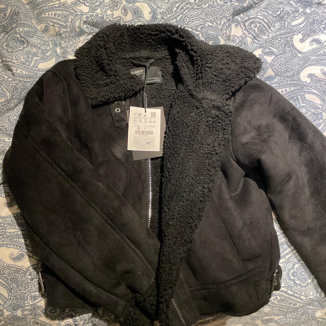 Pull and bear black cropped suede faux fur coat... - Depop