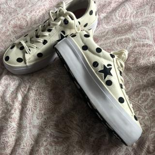 spotty platform converse