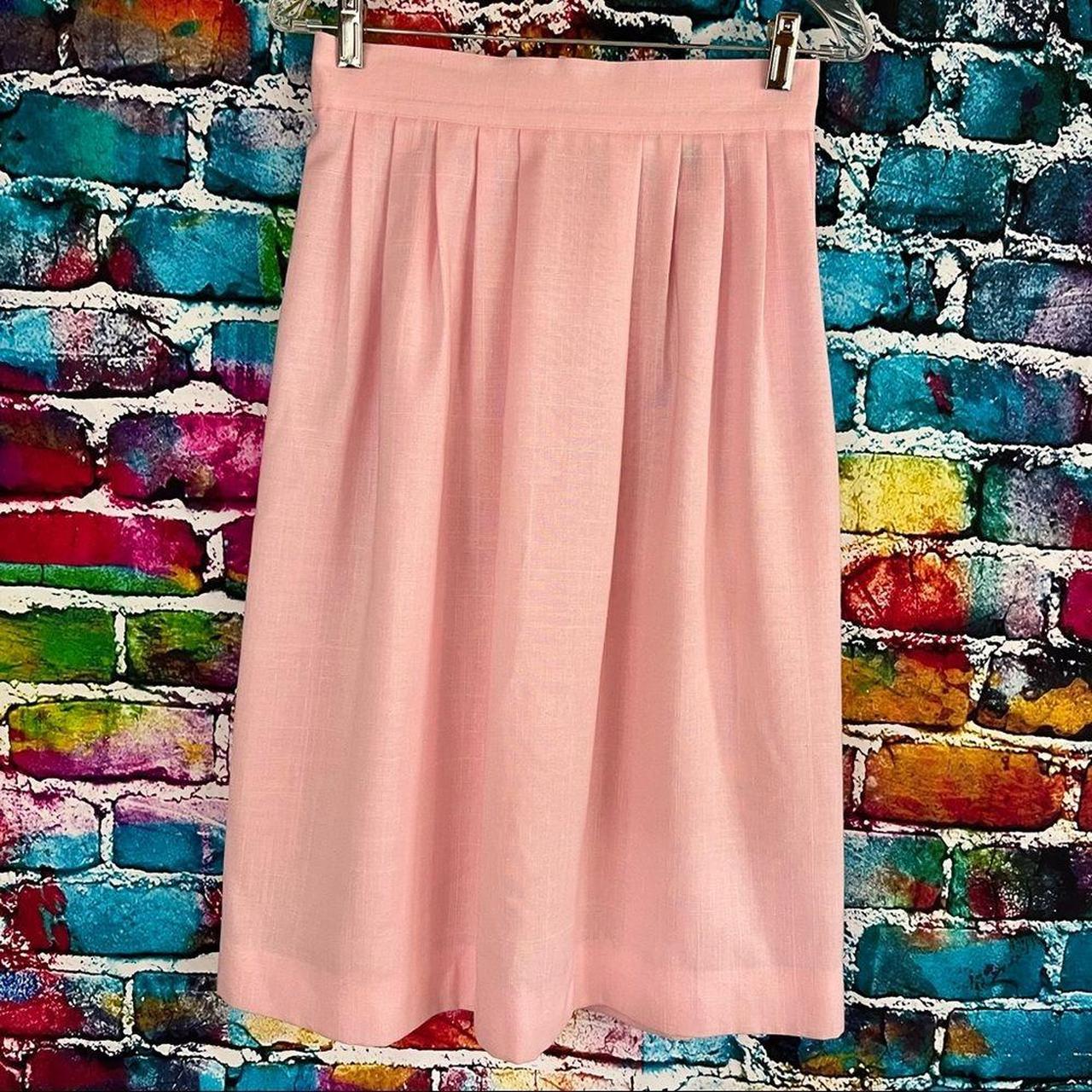 Vintage Winsome New York Pink Pleated Skirt Size 10.... - Depop