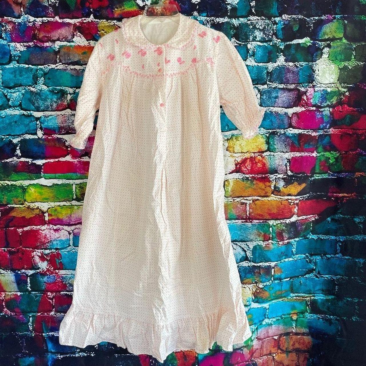 Vintage Dream Togs Lace Trim Rose Embroidered... Depop