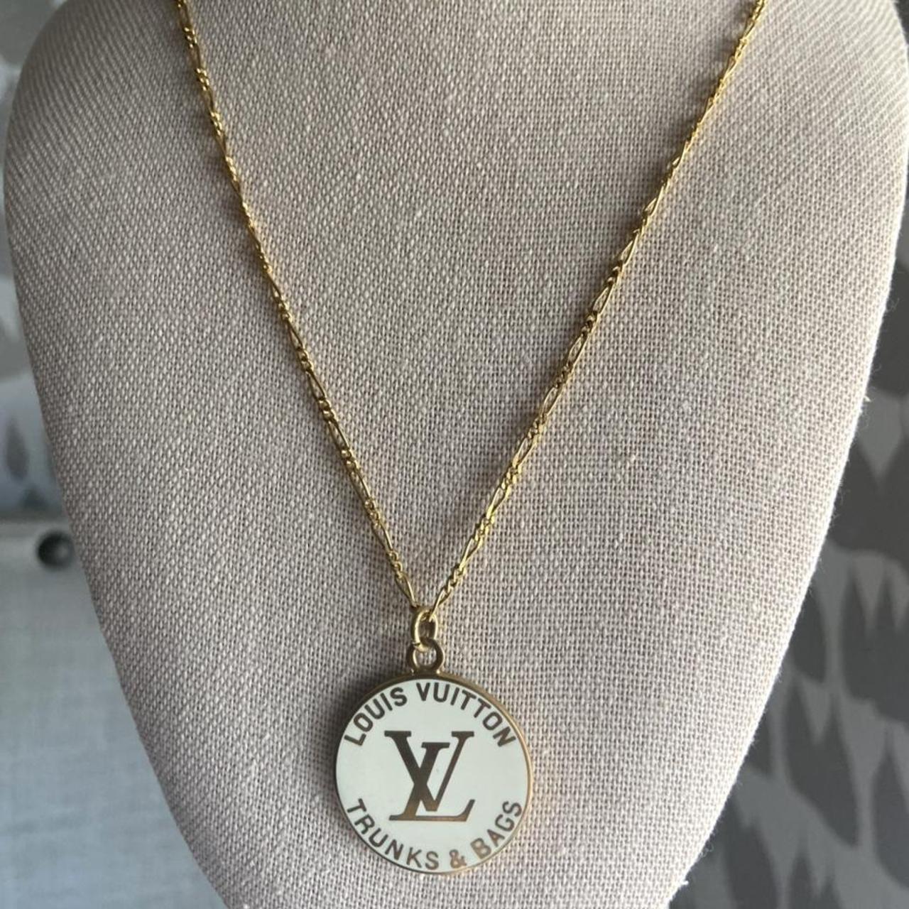 LOUIS VUITTON CHAIN LINKS PATCHES NECKLACE/ /Weared - Depop