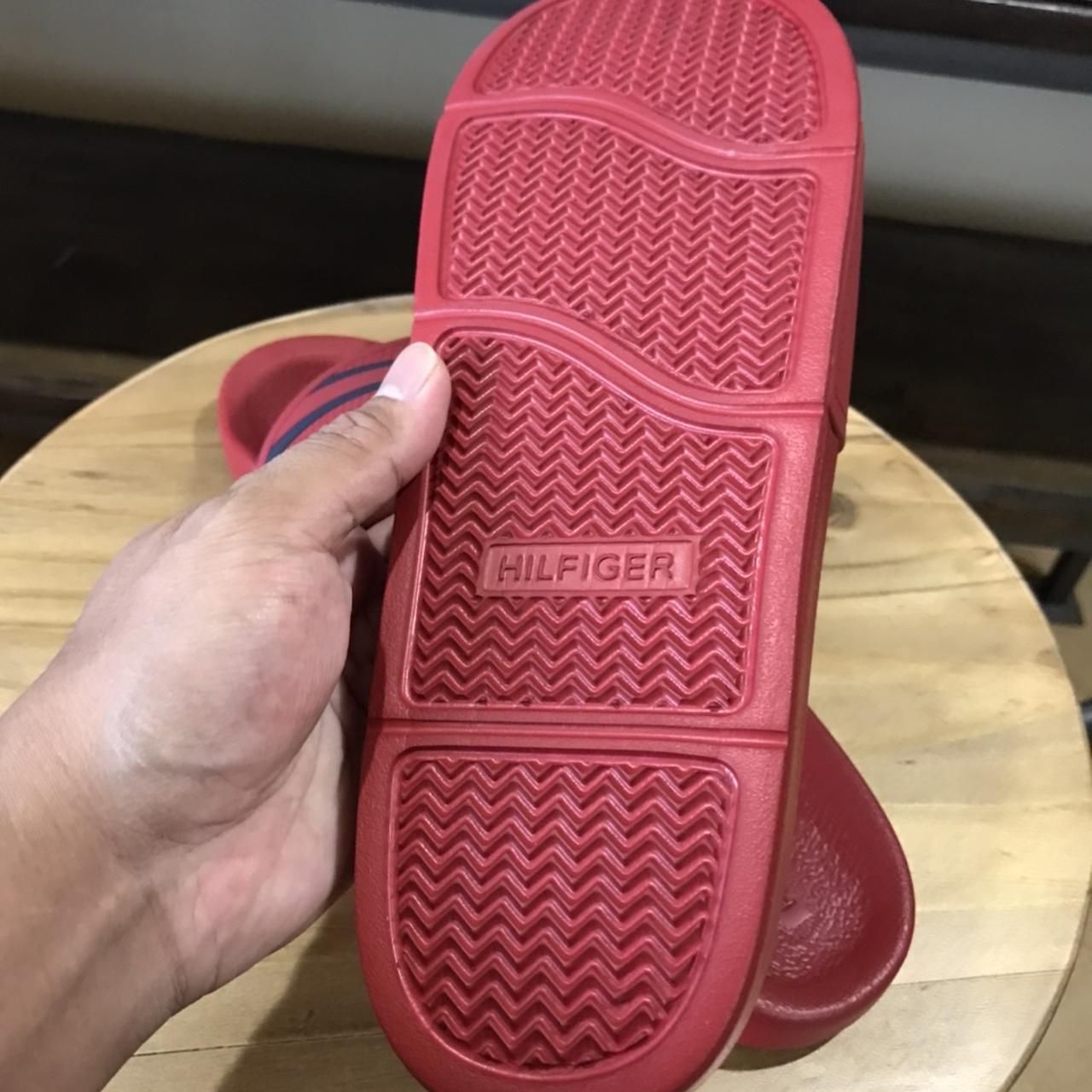 tommy hilfiger slides mens