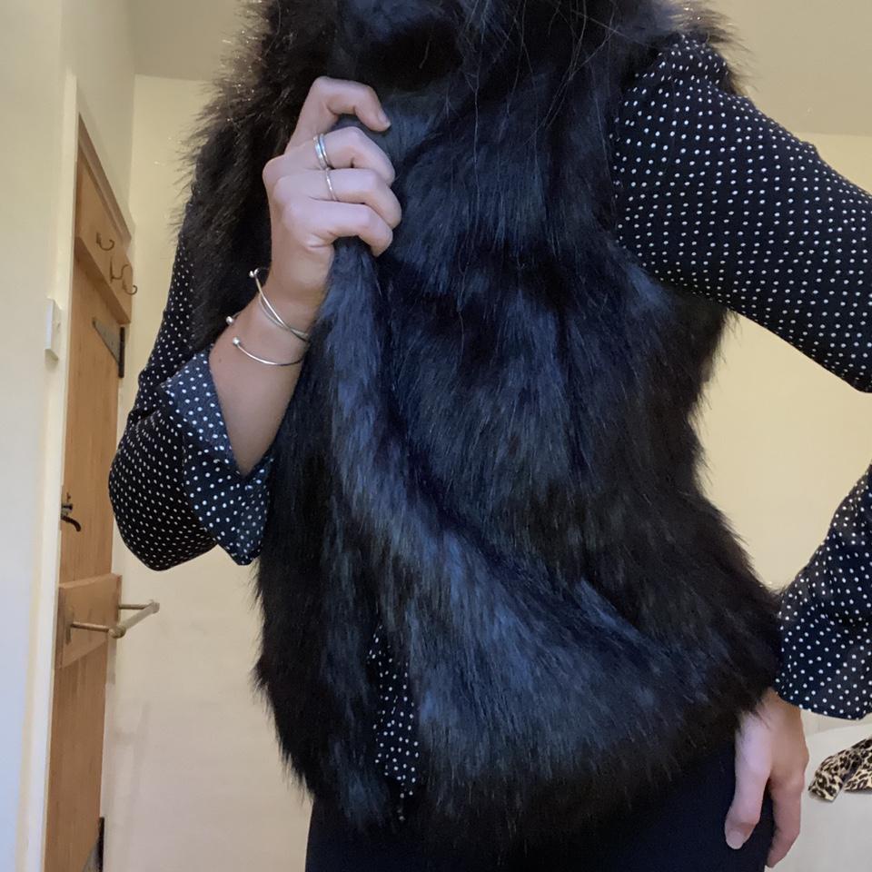 Mint velvet store fur gilet