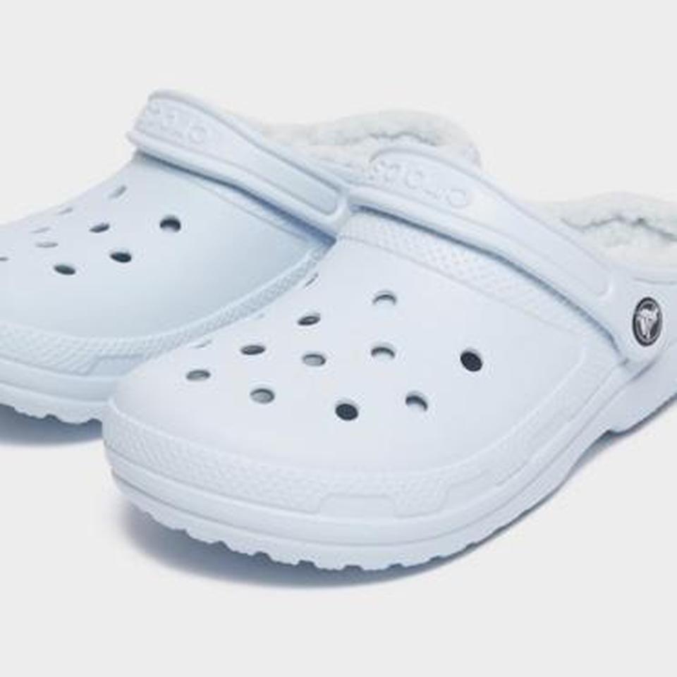 fuzzy crocs colors