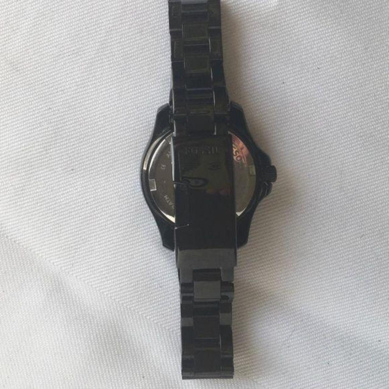 Fossil Black (2)
