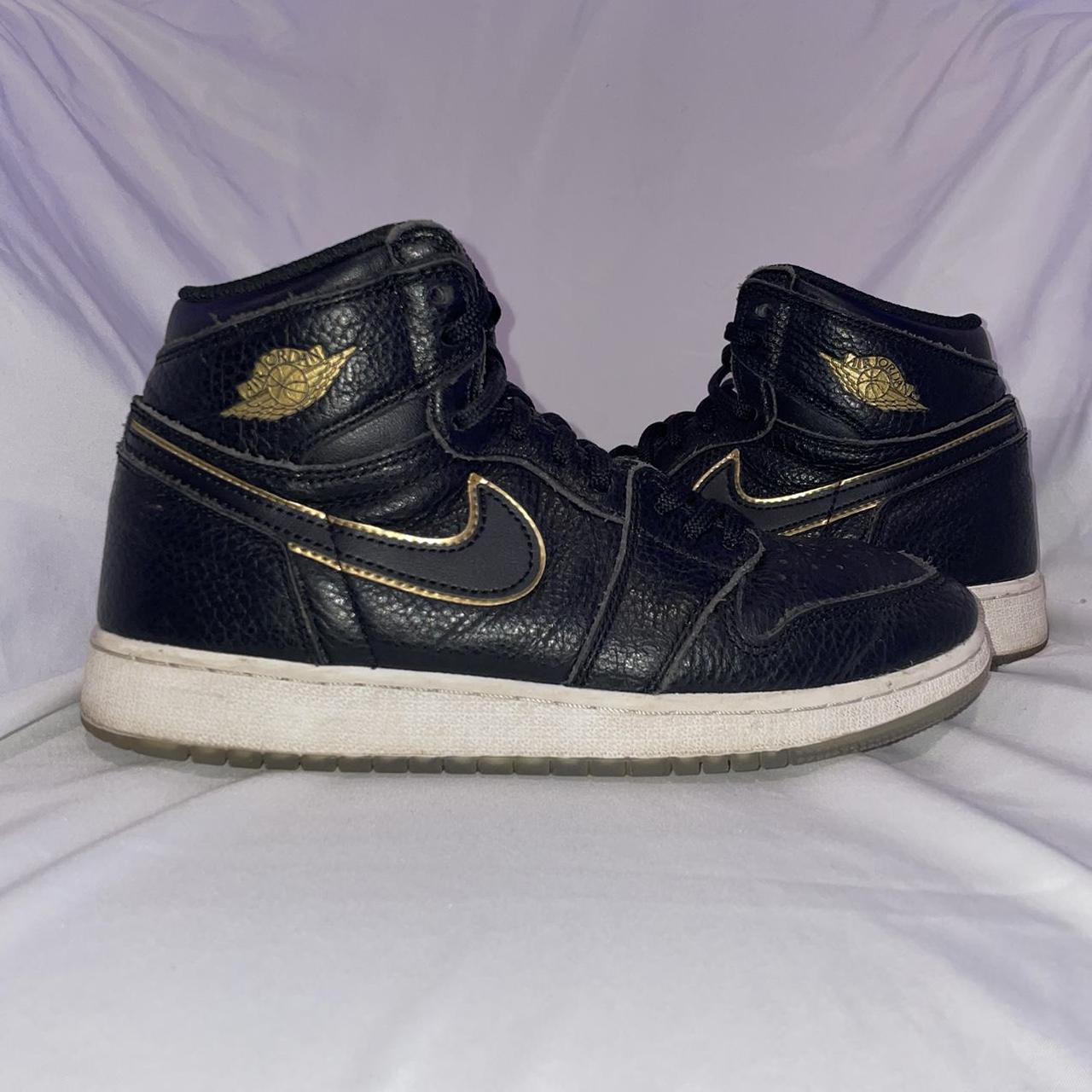 jordan 1's size 6