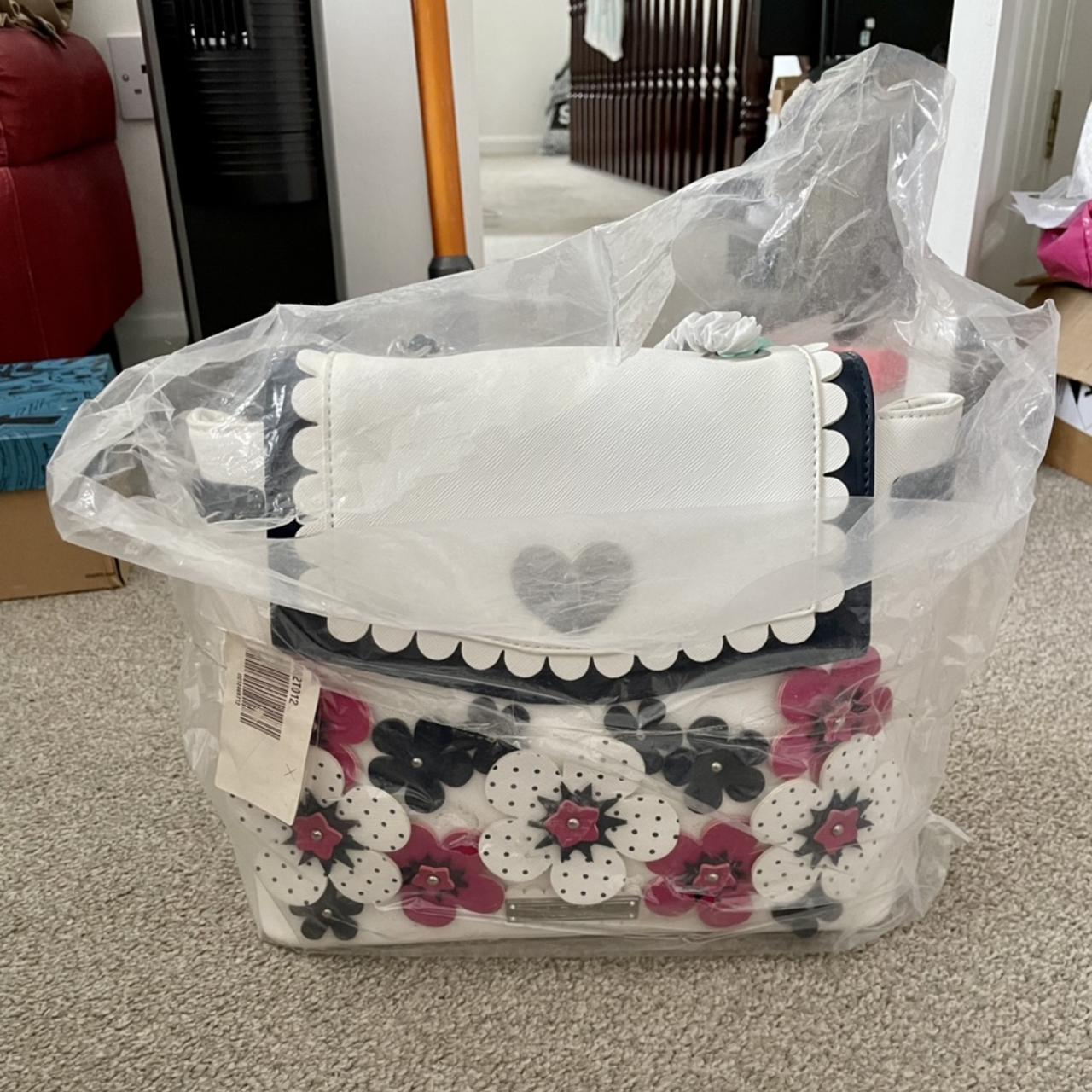 floozie heart bag