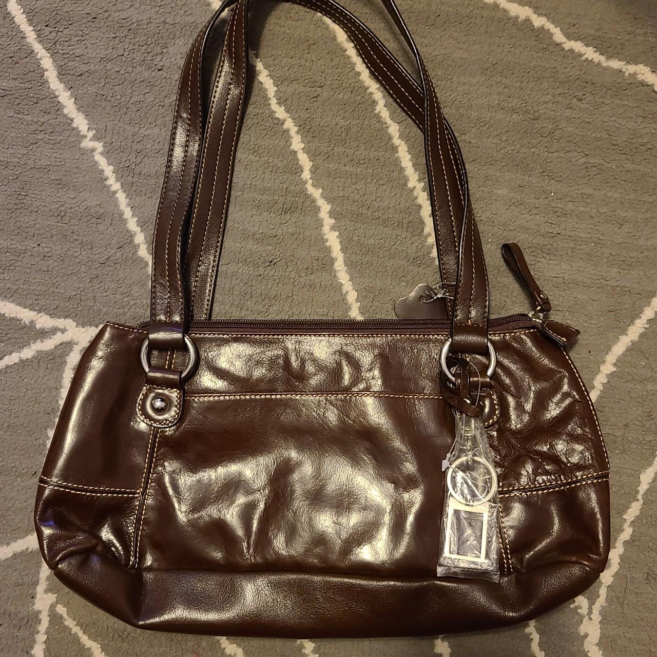 Giani Bernini brown leather purse. NWOT!! All