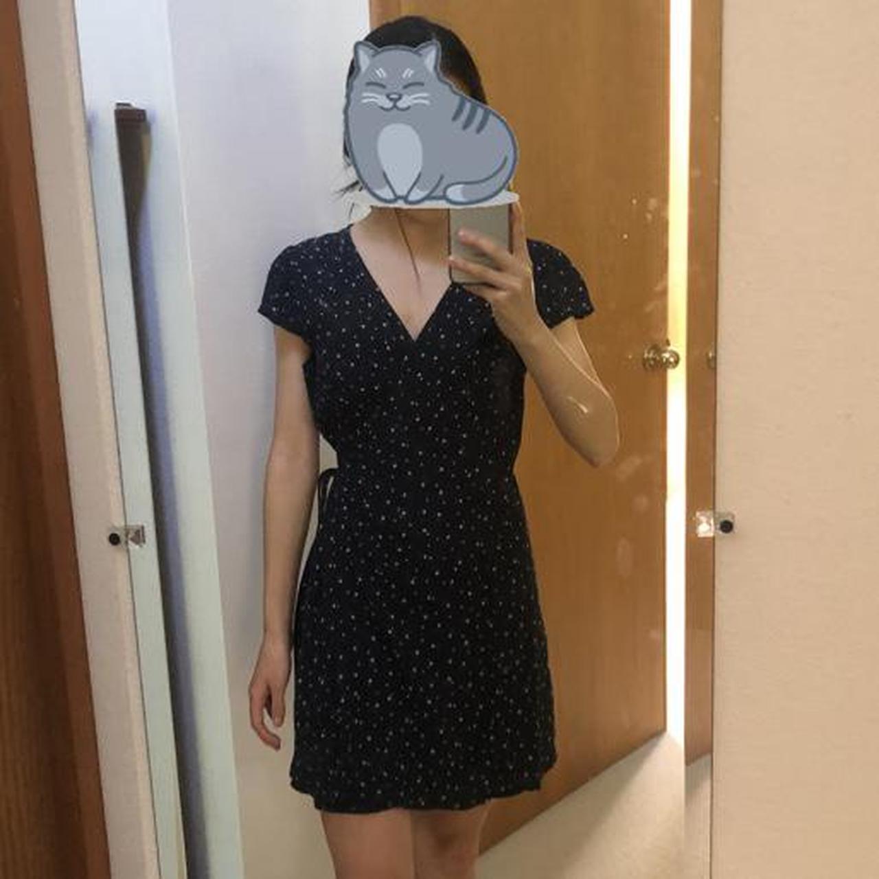 Brandy Melville floral Robbie dress 🦋 navy blue... Depop