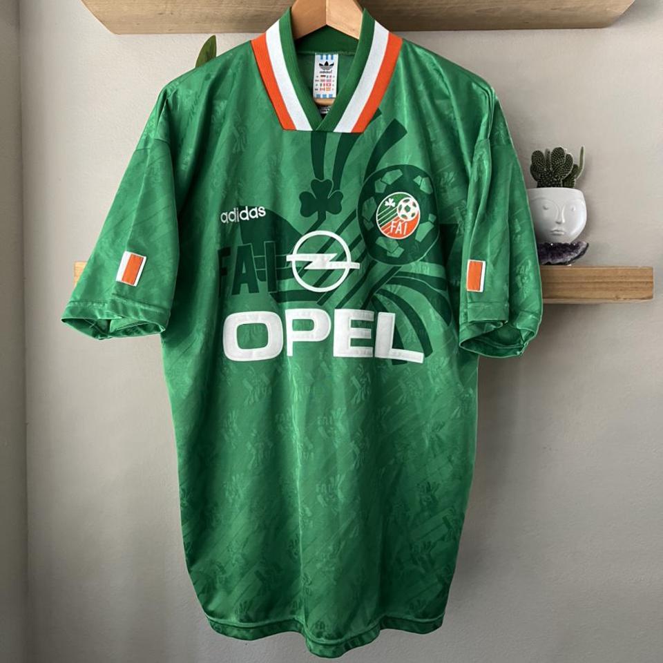 Ireland football-shirt - Depop