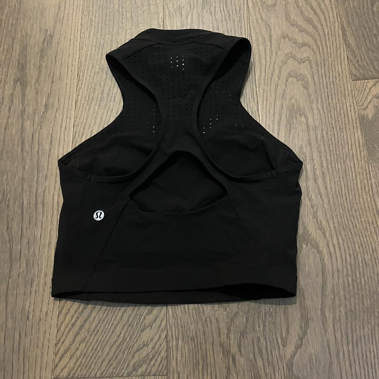 Classic Lululemon tank + sports bra (6) ✰ free - Depop