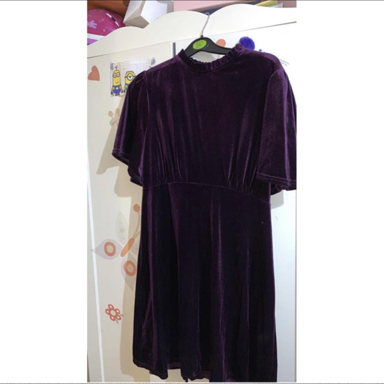 Primark midi velvet dress • Size 14 • Worn twice... Depop