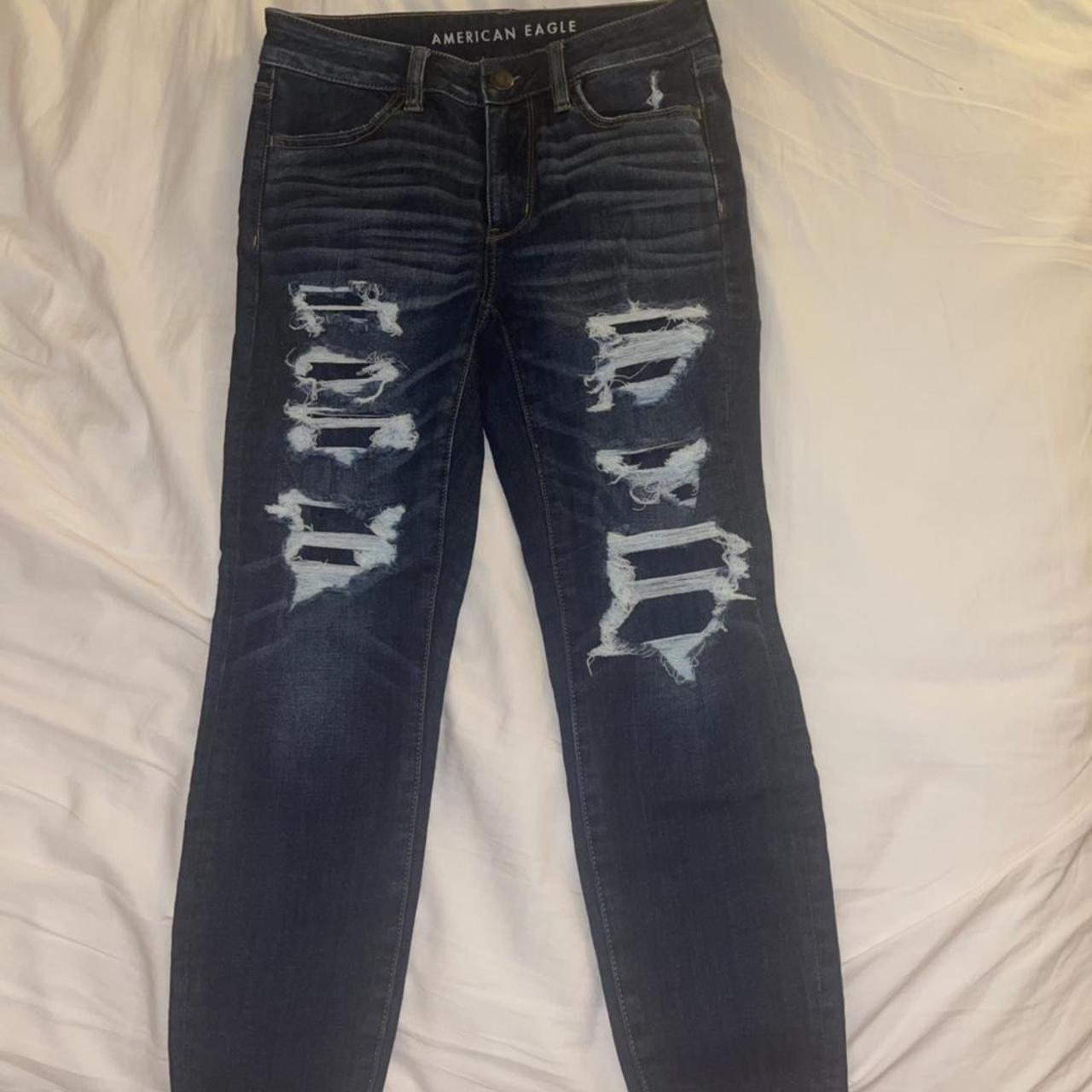 American Eagle Ripped Jeans Size 4 Extra Short 