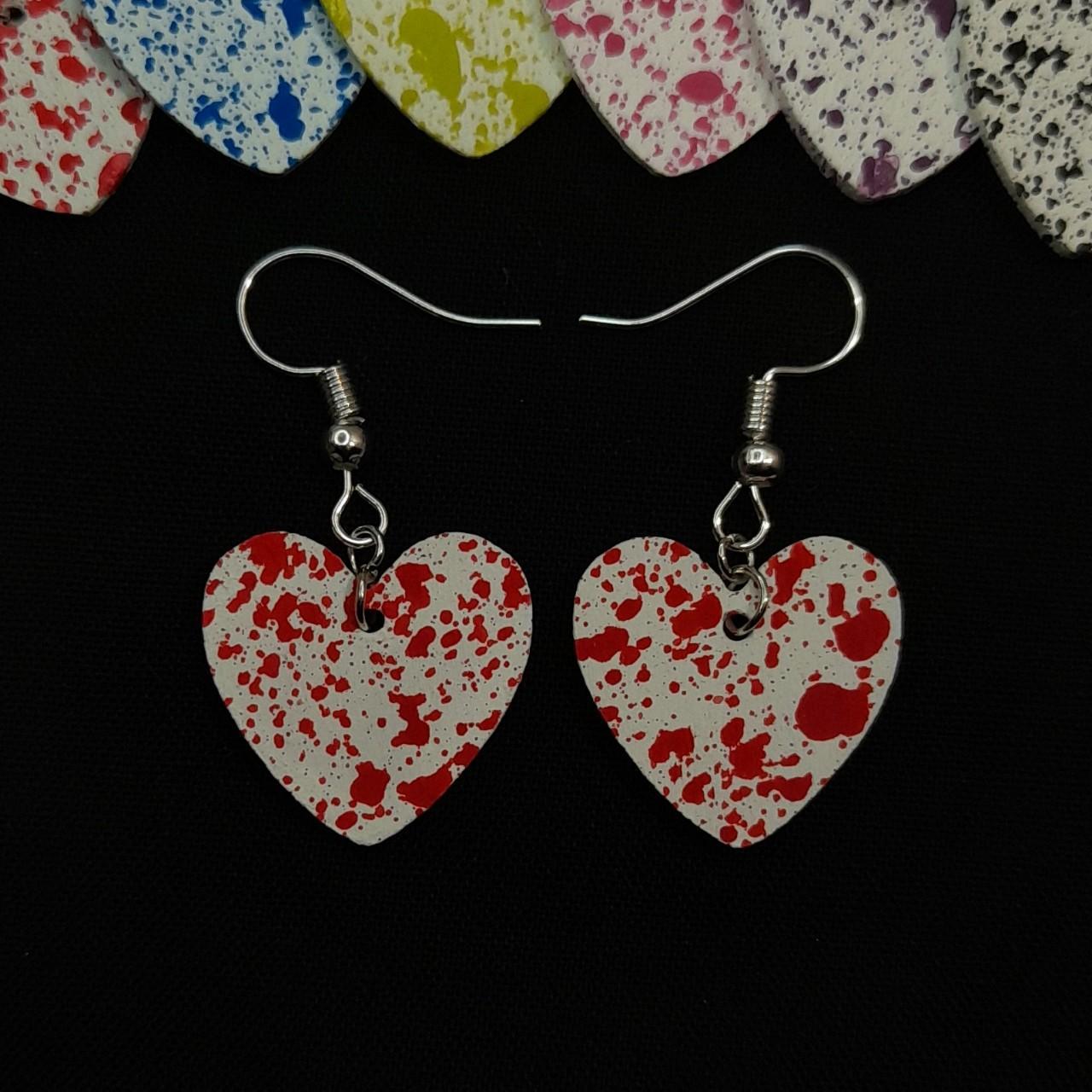 Women's White and Red Jewellery | Depop