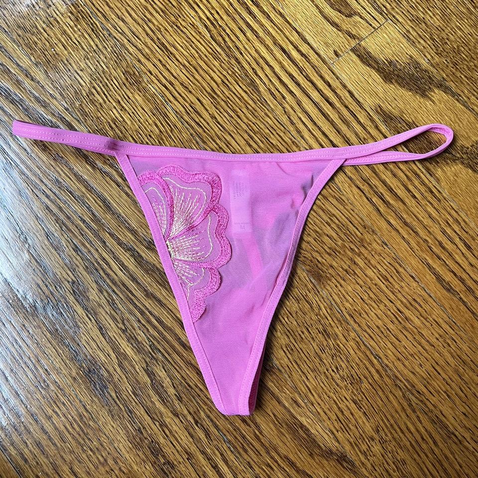 NWT: Pinsy Bonded Spaghetti Thong Shapesuit *final - Depop
