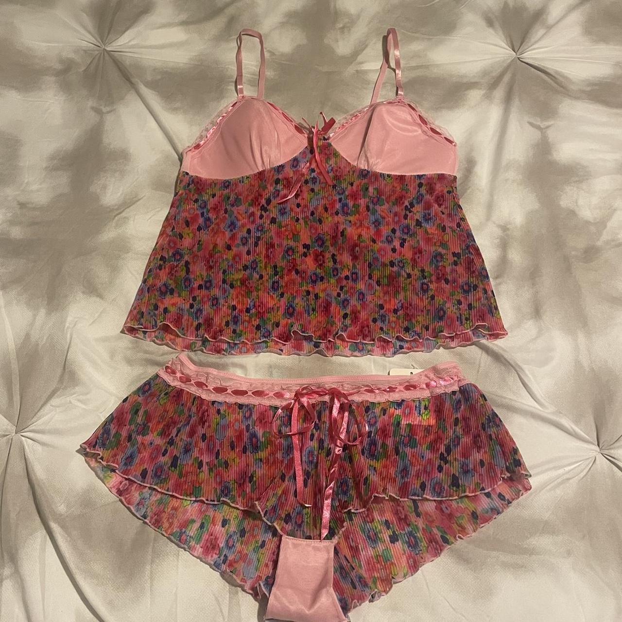 Coquette dainty pink floral set Marked as size... - Depop