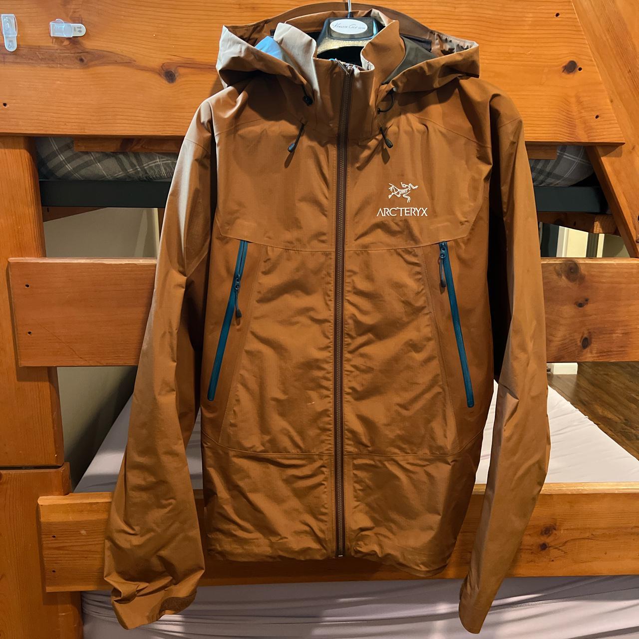 Arcteryx Arc’teryx brown mens Size large outter...