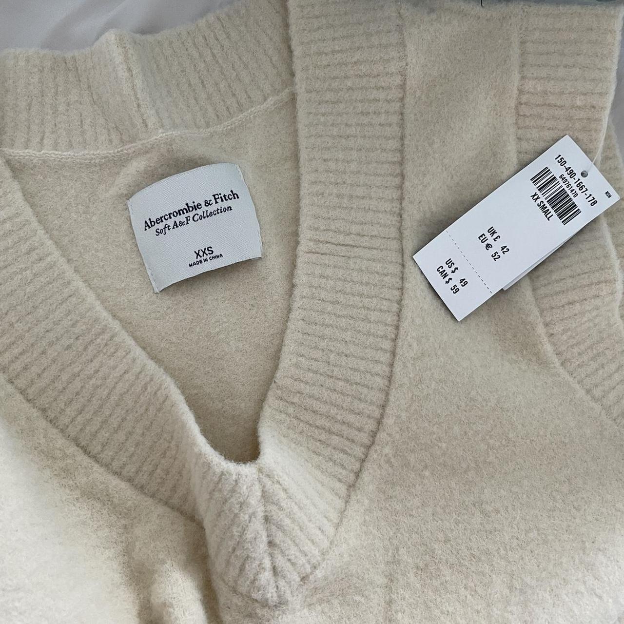 Abercrombie & Fitch Women's Cream and Tan Jumper | Depop