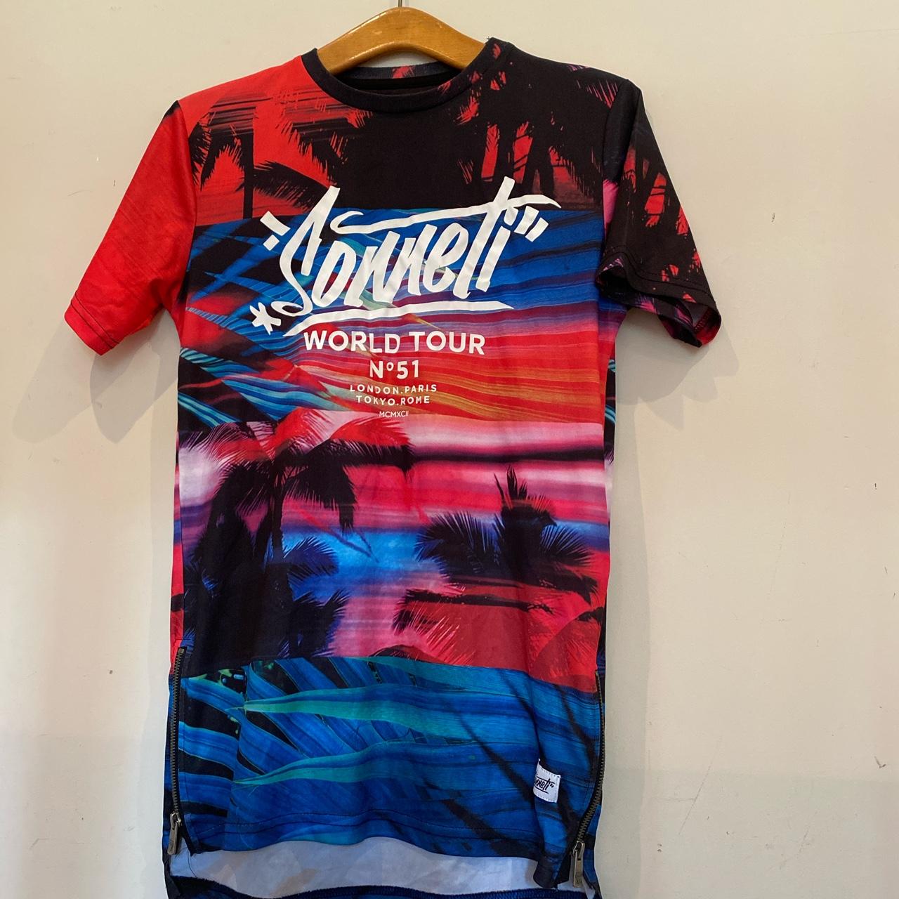 Sonneti World Tour T shirt, brand Never