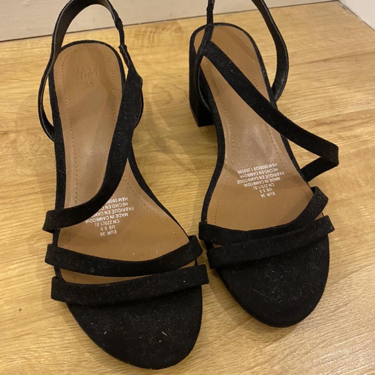 H and m hot sale black heels