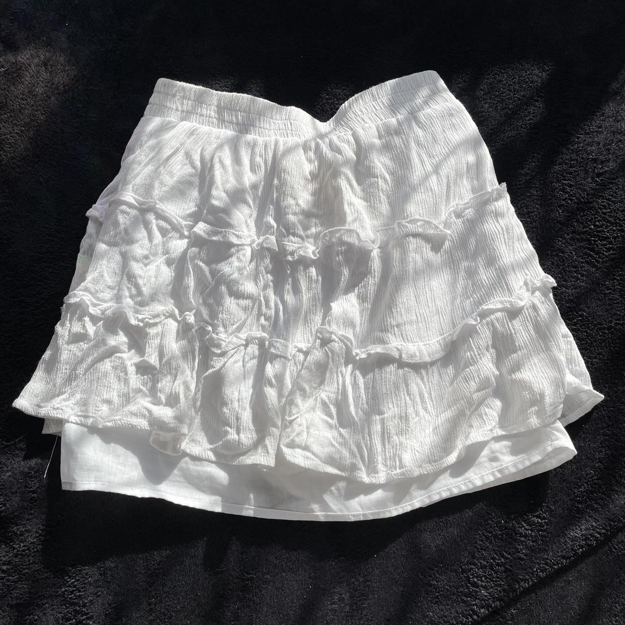 white ruffle beach skirt from supre!... - Depop