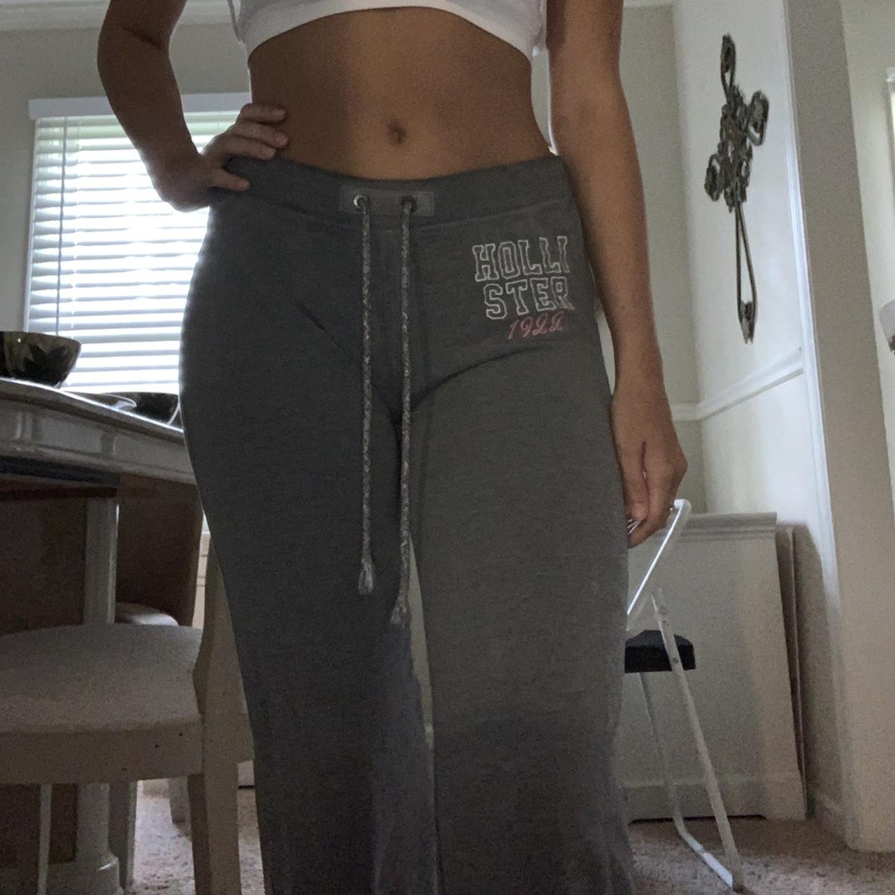 cute and comfy hollister sweatpants extremely warm - Depop