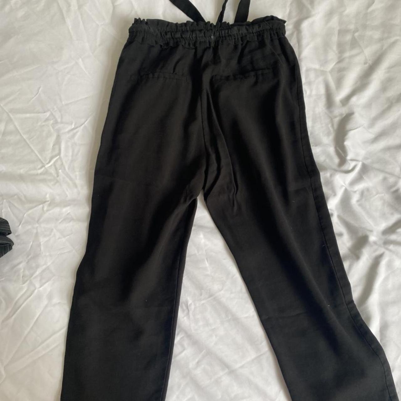 Zara trousers, good conduction, just don’t fit... - Depop