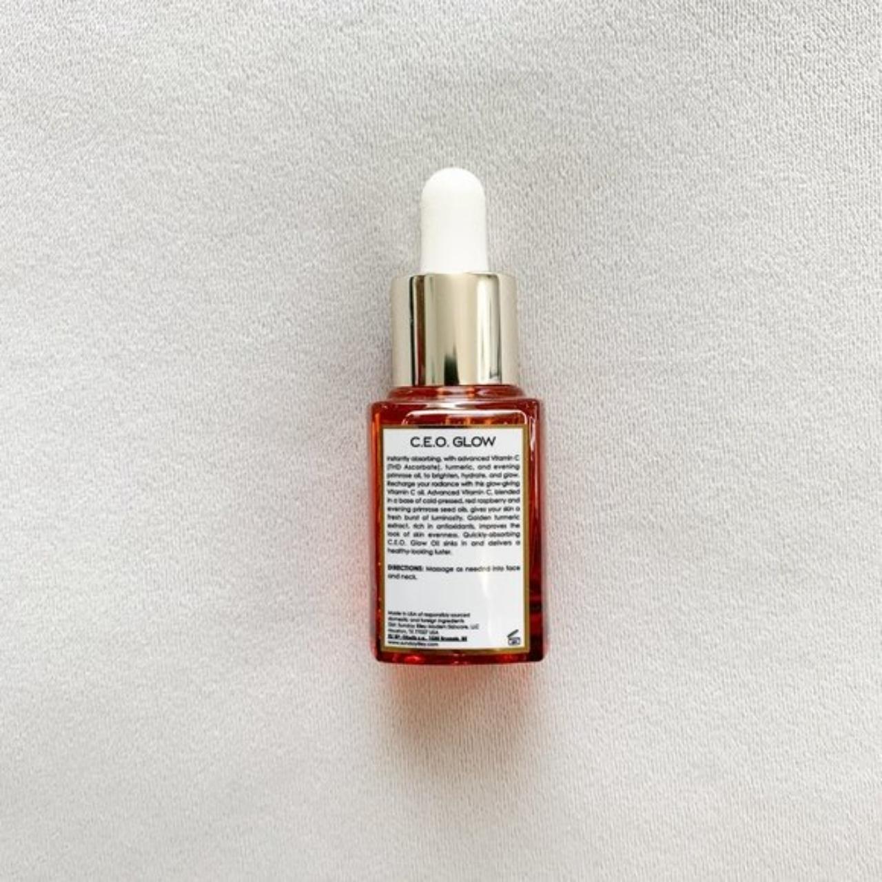 sunday-riley-ceo-glow-15-vitamin-c-brightening-depop