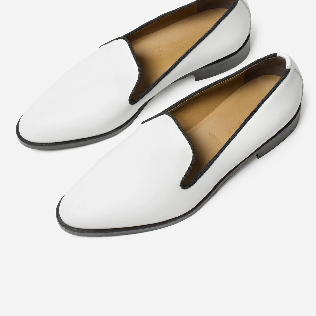 white loafers size 6