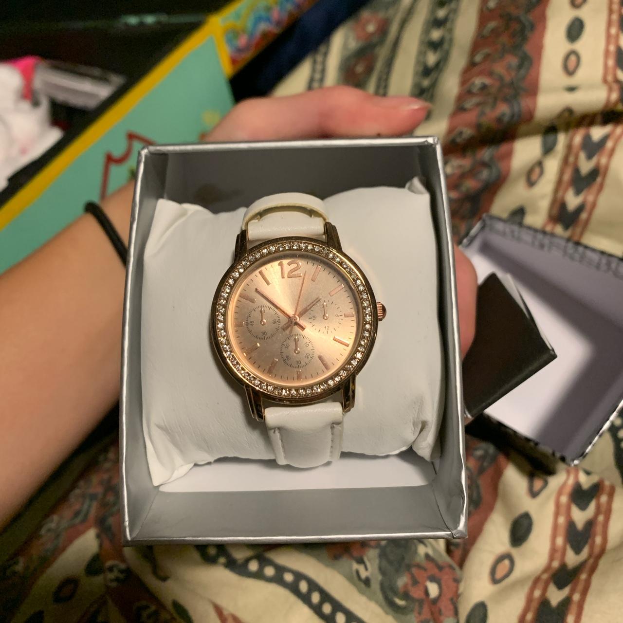 item listed by ellaposada4