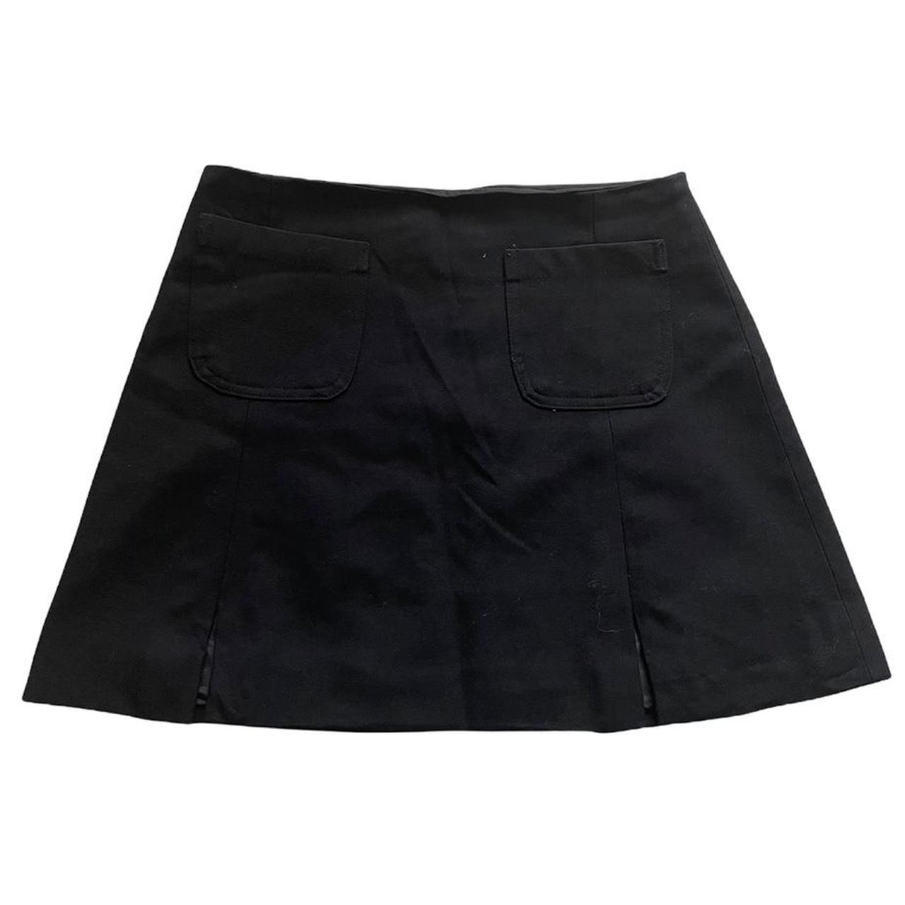 Vintage 90s skirt in black 🖤 early 2000s mini skirt... - Depop