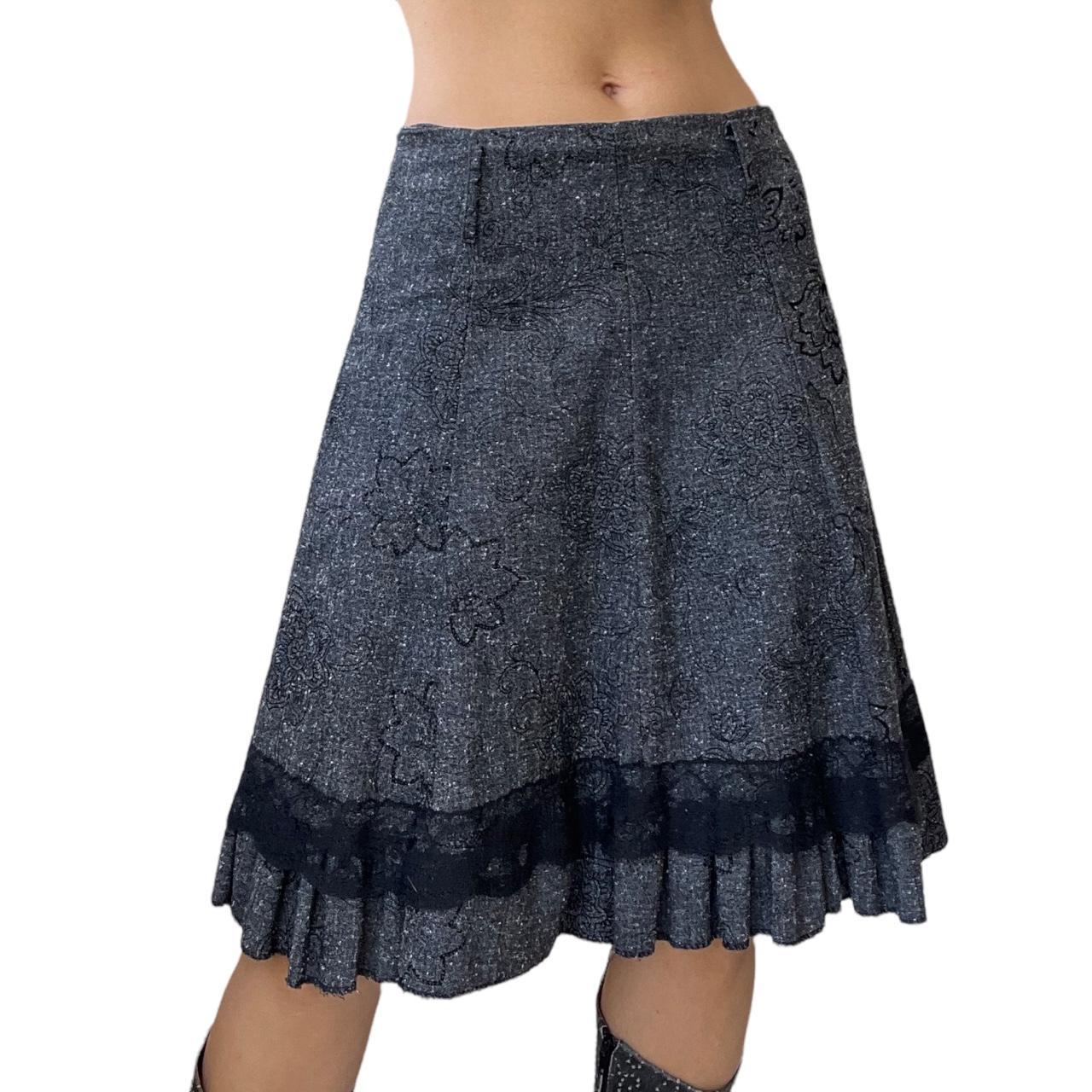 Vintage pleated long skirt in grey with black floral... Depop